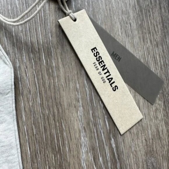 Fear Of God Essentials Light Oatmeal T-shirt | Size M - Picture 2 of 10